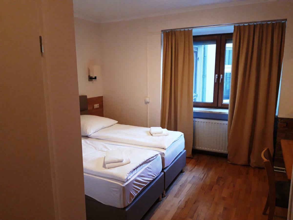 Appartamento Lv & Am Luetzowplatz Berlino